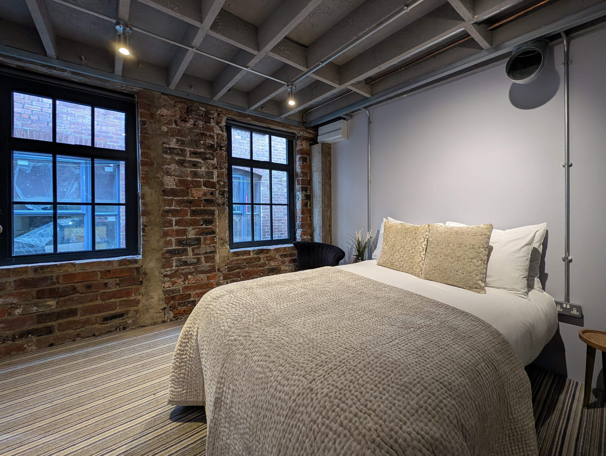 b8-bedroom3_54409923658_o